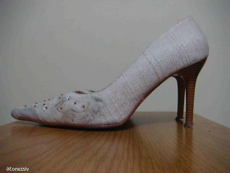 20P Scarpin salto alto branco Romao