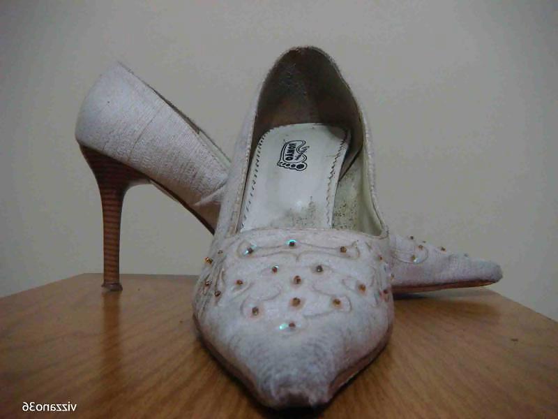 20P Scarpin salto alto branco Romao