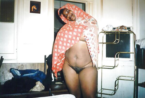 24P Black Hairy Pussy