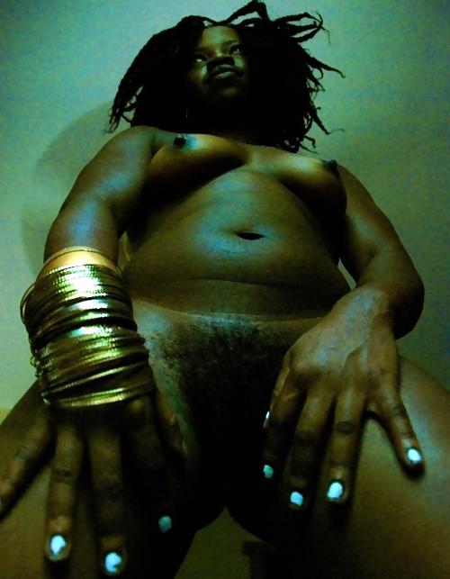 24P Black Hairy Pussy