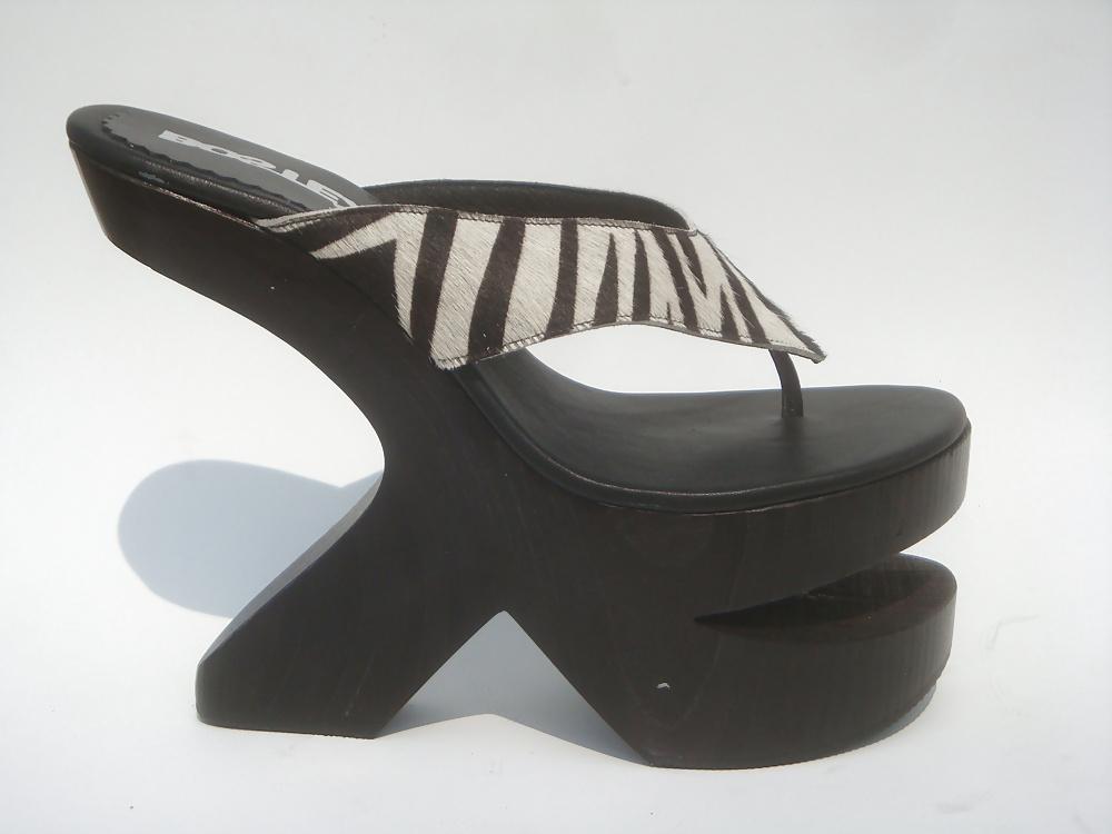 15P Mega Sandals