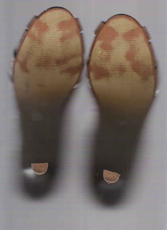 25P Scarpin peep toes salto alto croco marrom Spot