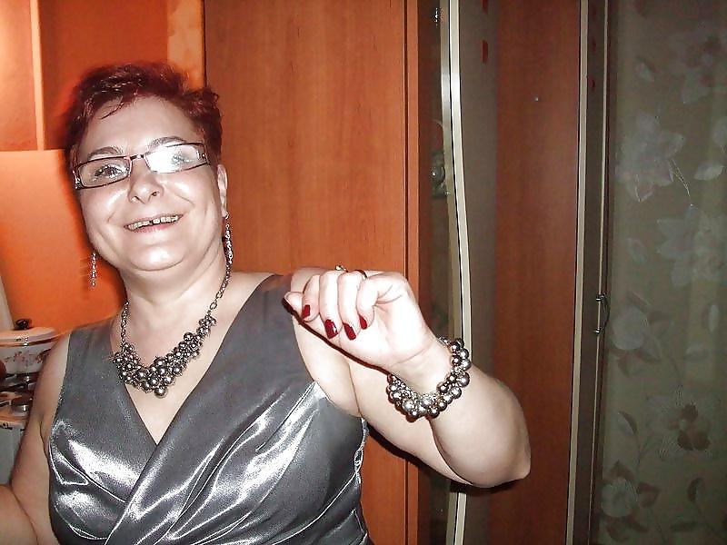 25P Amatuer bbw moms matures dressed like sluts