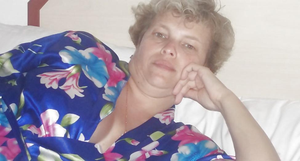 25P Amatuer bbw moms matures dressed like sluts