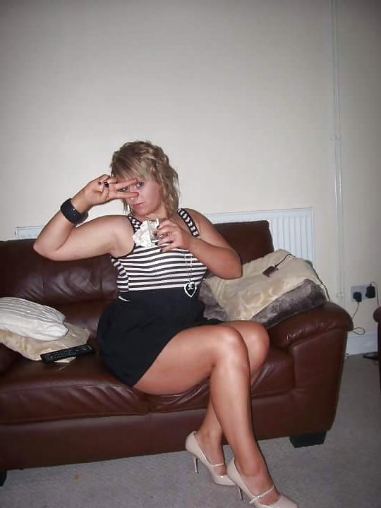 14P British Milf Claire 