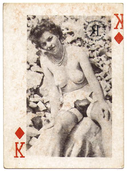 25P Retro Cards