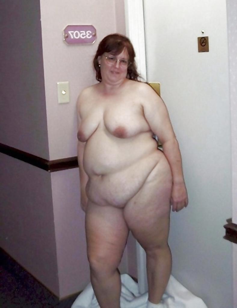 25P Grannies BBW Matures #105