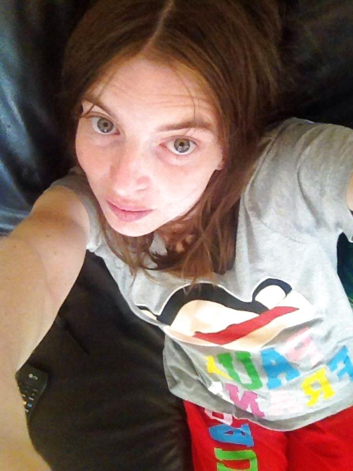 13P 28 year old Mom from Leicestershire wants to fuk me British