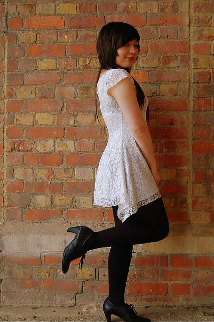 11P British Small Teen