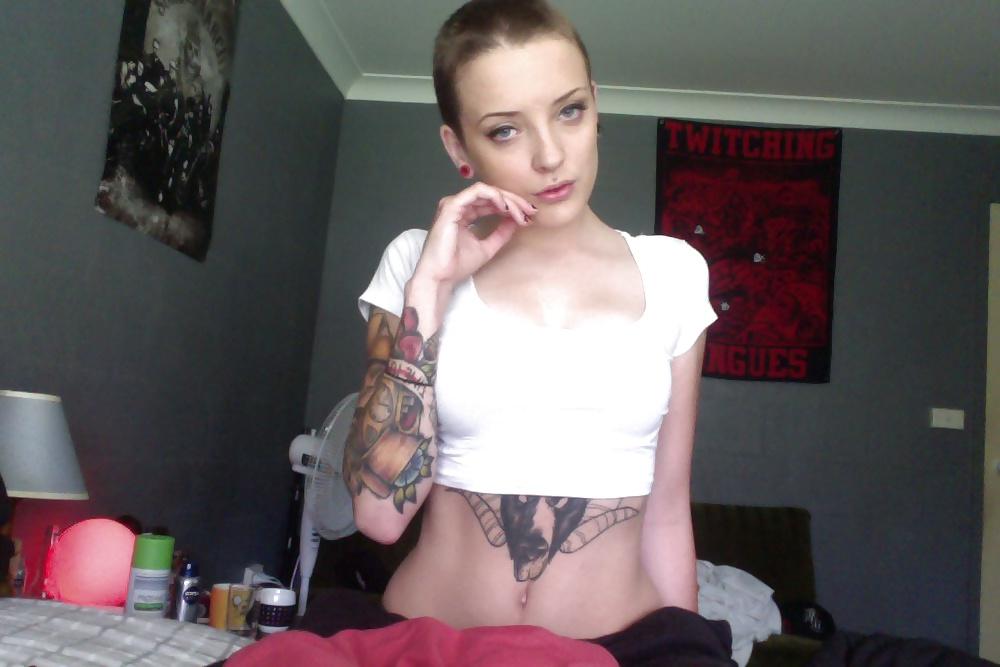 25P Short Hair Sexy Women