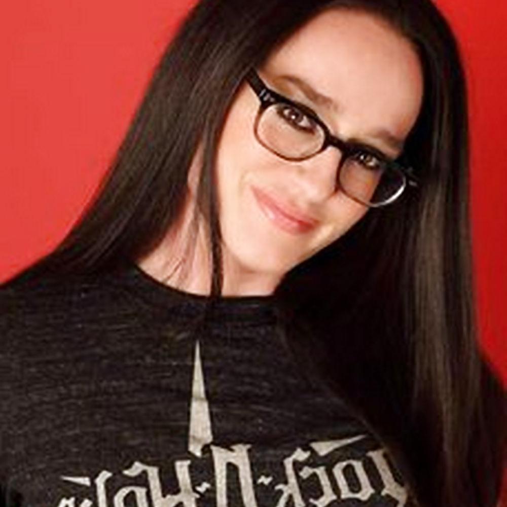 24P Hot & Nerdy Celebs? vol. 2