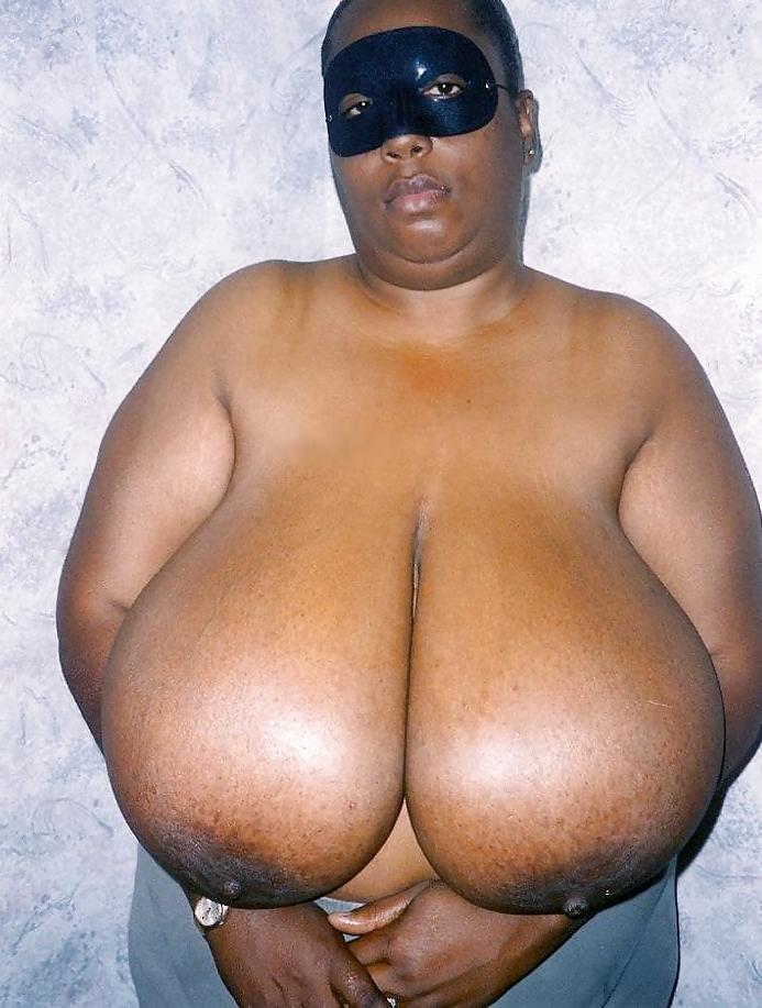 25P Big Black Heavy Tits Boobs