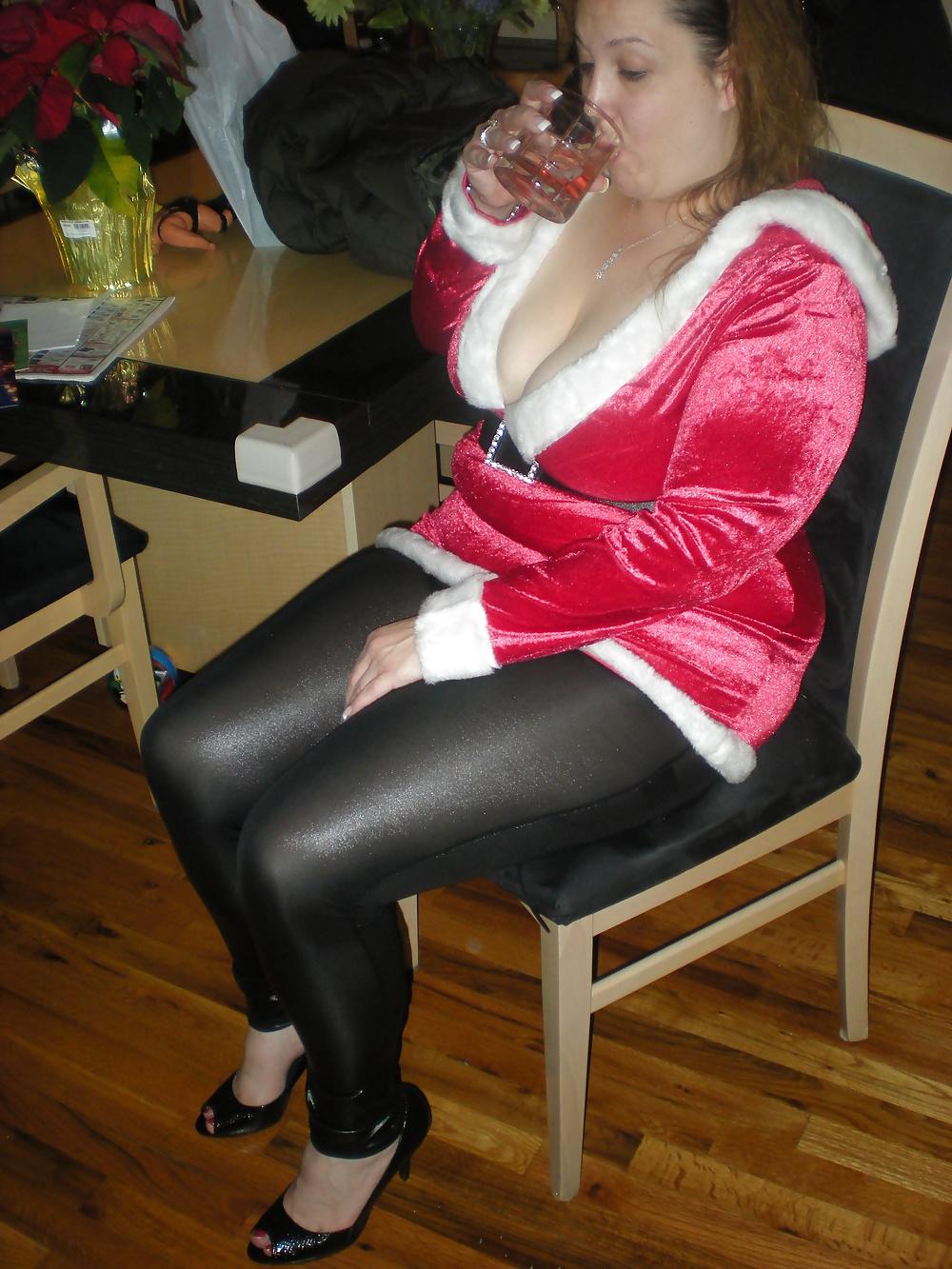 16P Gorgeous BBW! (Xmas Edition)
