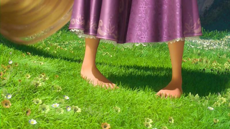 9P Rapunzel's feet