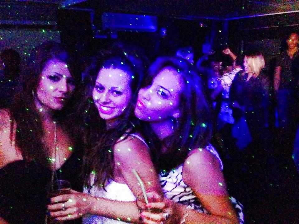 25P TURKISH MUSLIM SLUTS THAT LOVE HINDU COCK PART 2