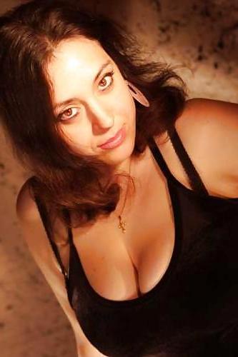 25P Chubby bbw Big Tits oceane model photo string Boobs