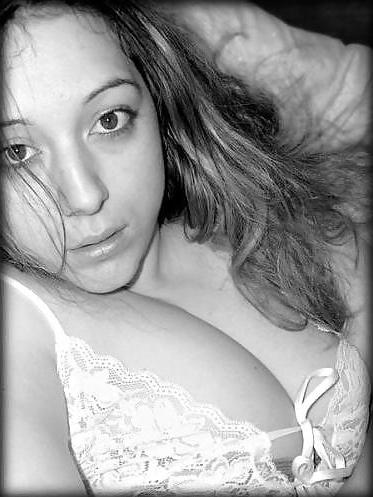 25P Chubby bbw Big Tits oceane model photo string Boobs