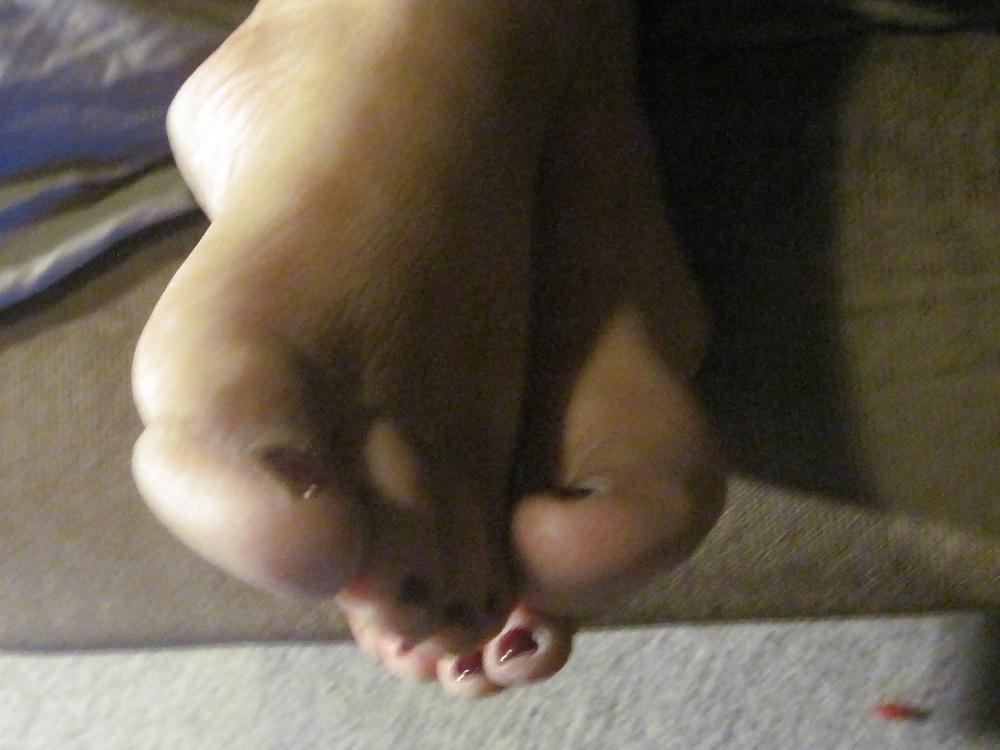 25P Granny Grant bbw toes and soles