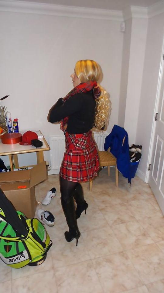 11P British Amy