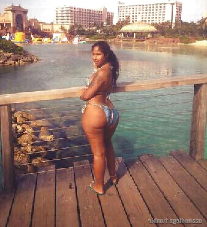 25P THICK BLACK ASS!!!