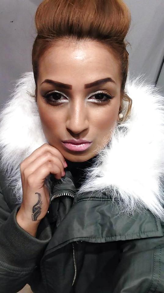 25P Rich asain girl From Solihull British