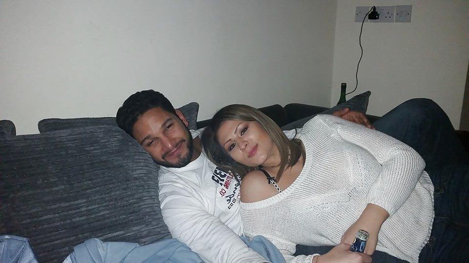 25P TURKISH MUSLIM SLUTS THAT LOVE HINDU COCK