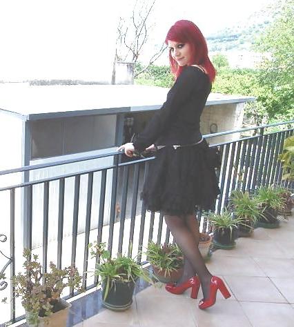 9P Cute redhead teen gothic