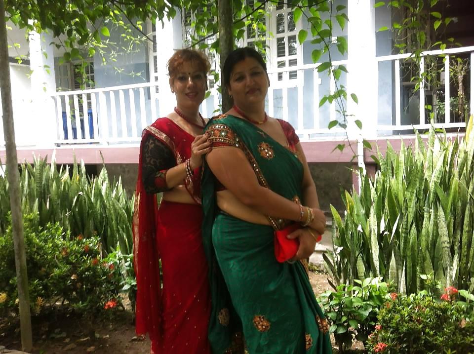 25P Sexy mature BBW nepali aunty  SARALA PANDEY