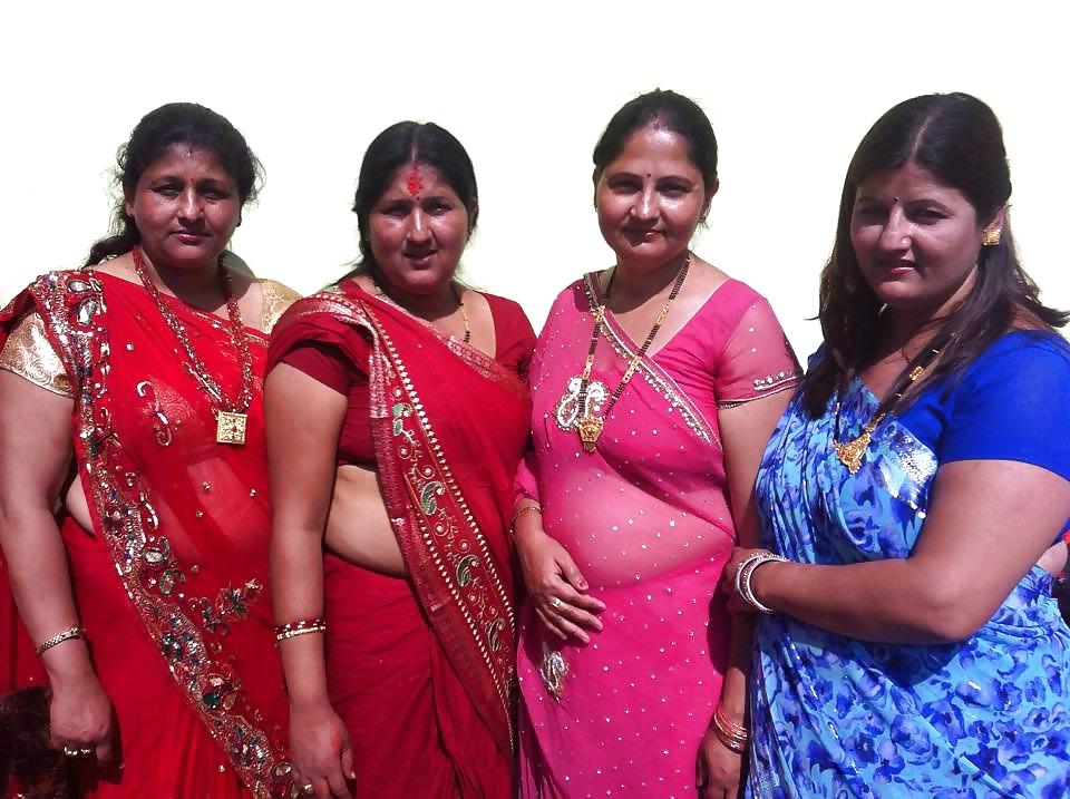 25P Sexy mature BBW nepali aunty  SARALA PANDEY