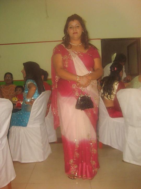 25P Sexy mature BBW nepali aunty  SARALA PANDEY