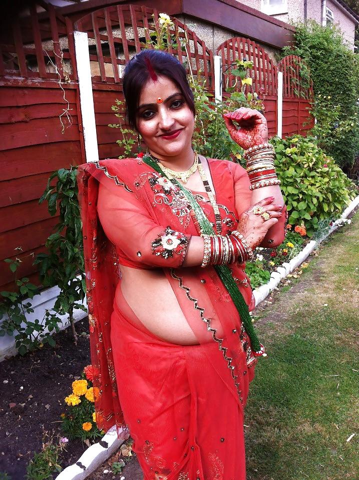 13P Bbw nepali slut aunty - BINITA