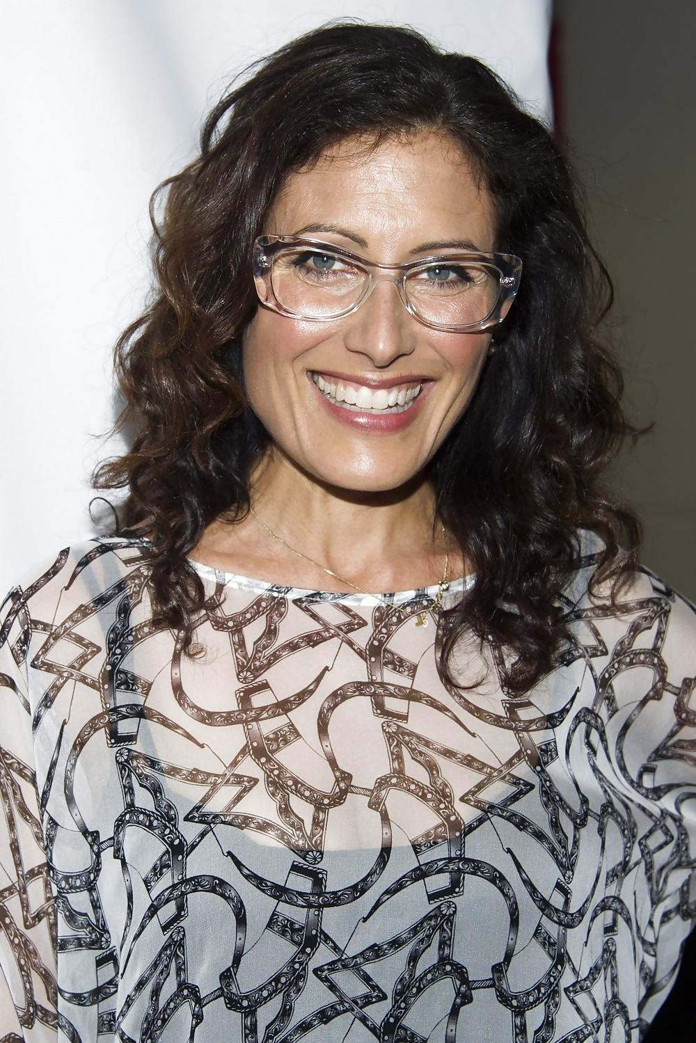 25P Lisa Edelstein aka Dr. Lisa Cuddy 9th