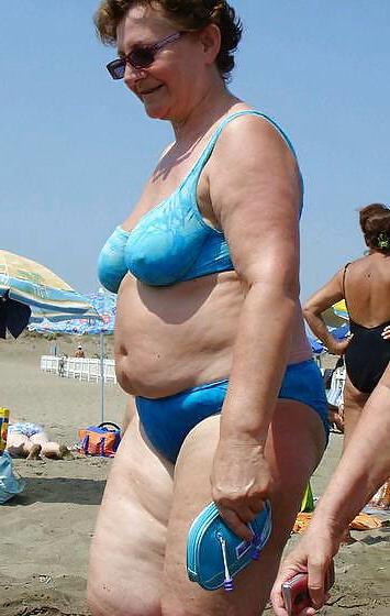 25P Swimsuits bikini bra bbw mature dressed teen big huge