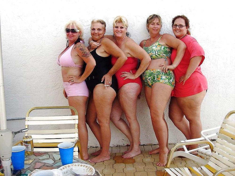 25P Swimsuits bikini bra bbw mature dressed teen big huge