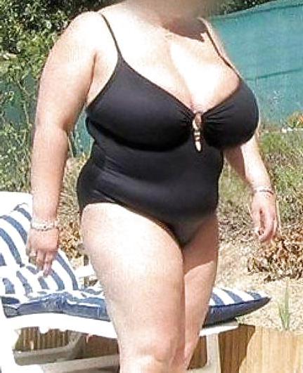 25P Swimsuits bikini bra bbw mature dressed teen big huge