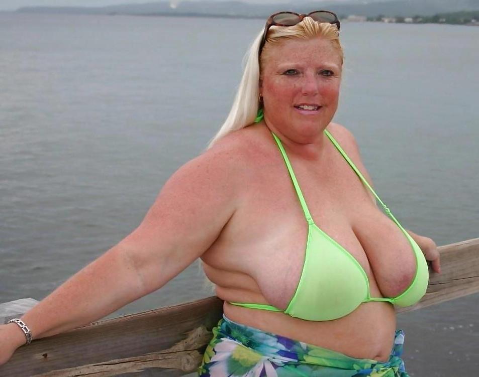 25P Swimsuits bikini bra bbw mature dressed teen big huge