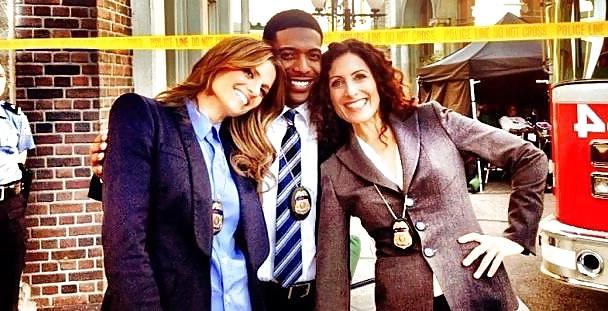 25P Stana Katic & Lisa Edelstein = 200% cum-shot