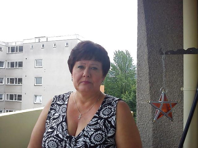 25P Valentina Nickel BBW Russian Granny