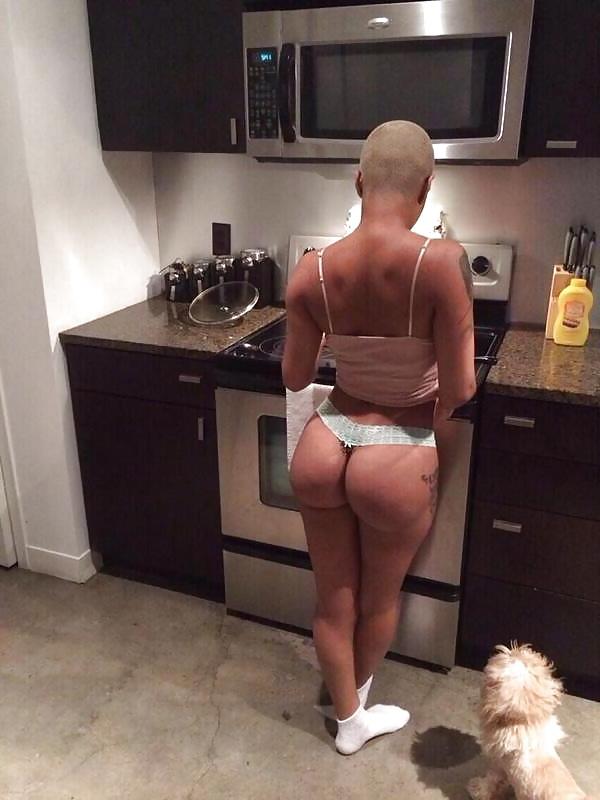 7P ITS JUST SUMTHIN ABOUT ASS IN THE KITCHEN VOL.40