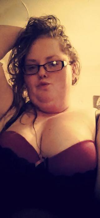 6P Fat Ugly woman 26 from Dudley West midlands British Big