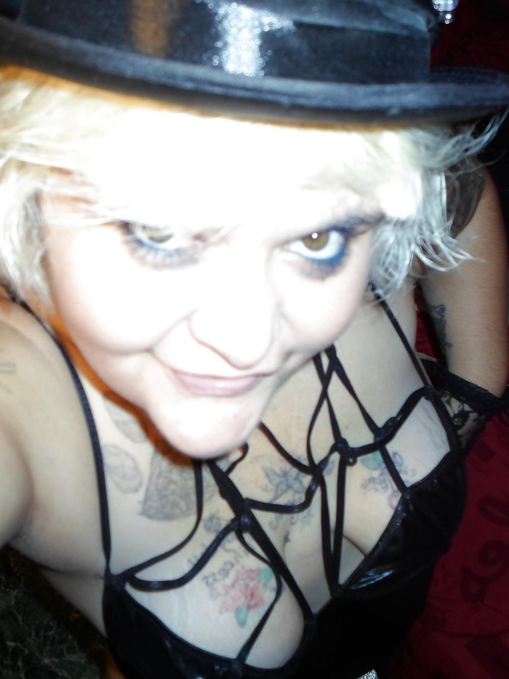 25P Granny with her  naughty newyears tits n pussy