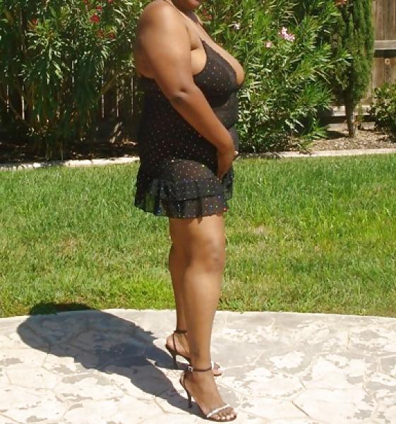 25P Black Exhibitionists Set 7