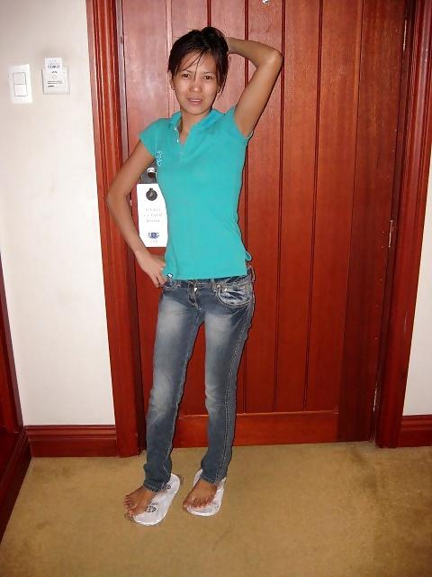 16P Asian bargirls from Pattaya and Cebu