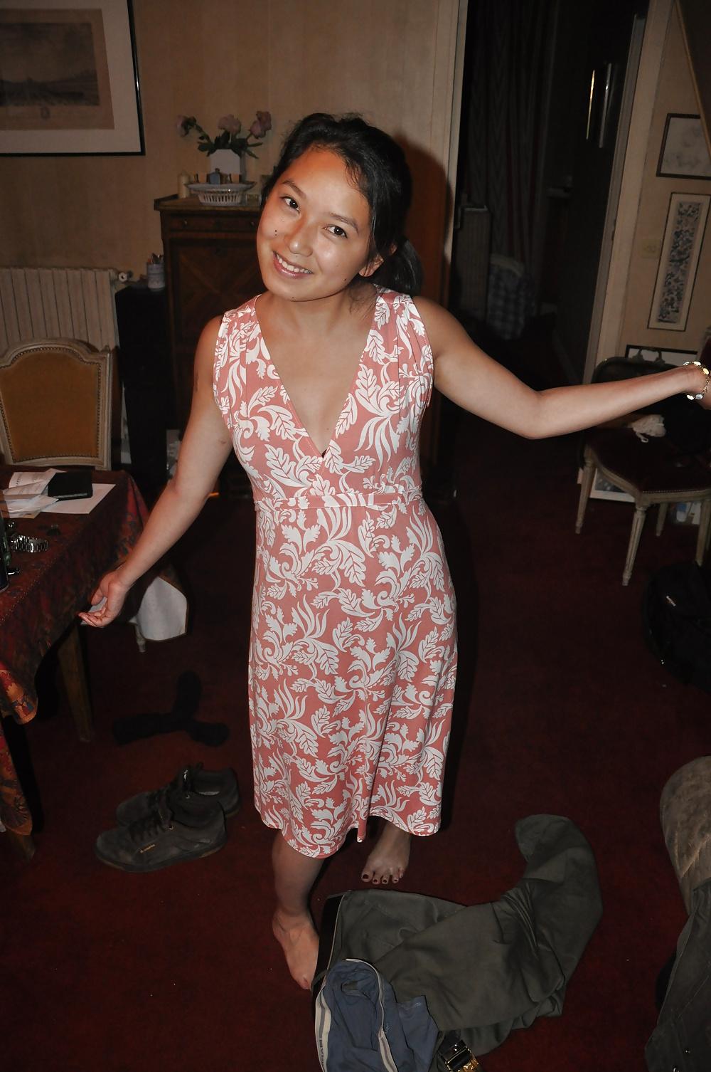 25P Exposed Asian girl