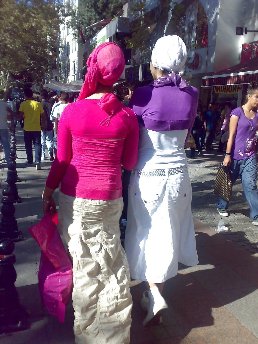 4P Turkish Candid Hijabis