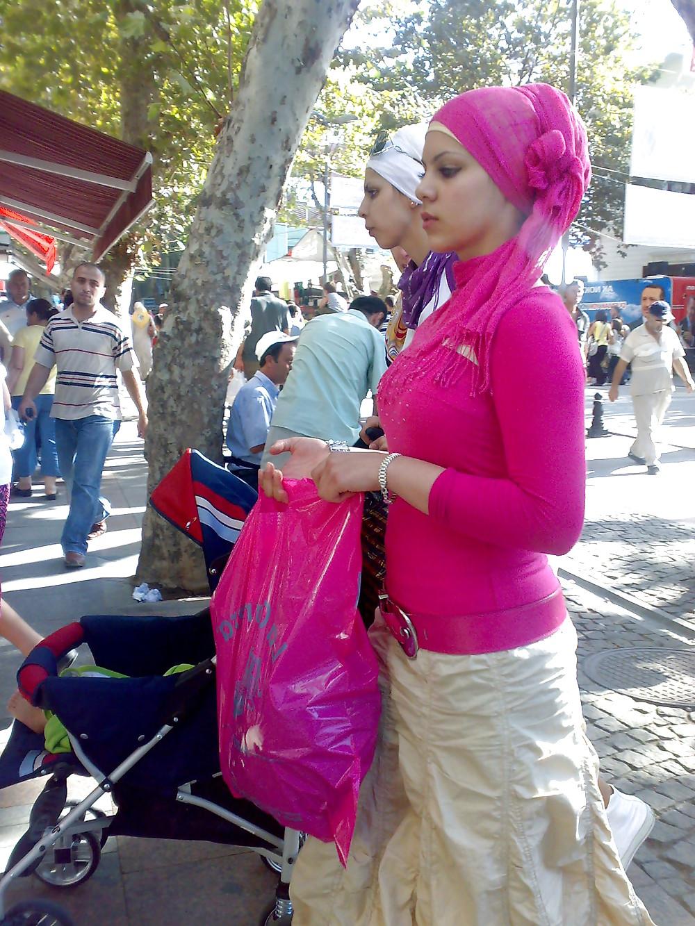 4P Turkish Candid Hijabis