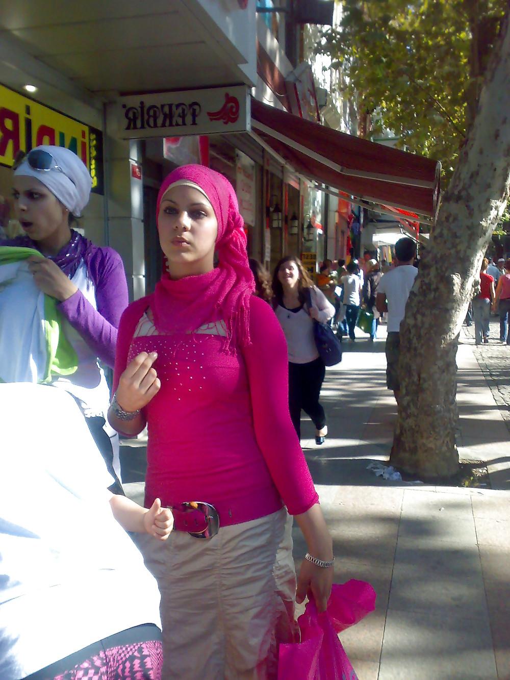 4P Turkish Candid Hijabis