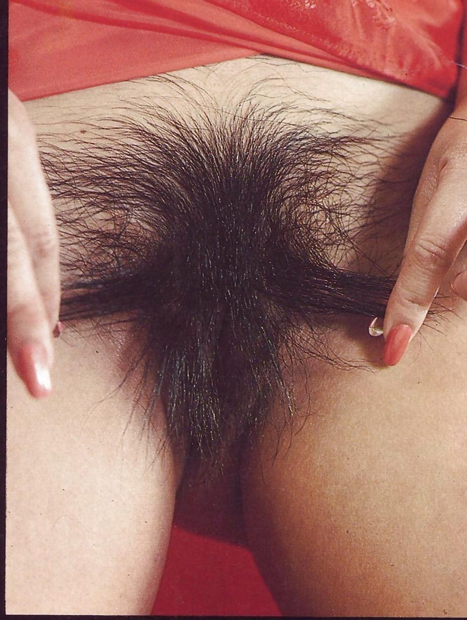 25P Asian hairy women
