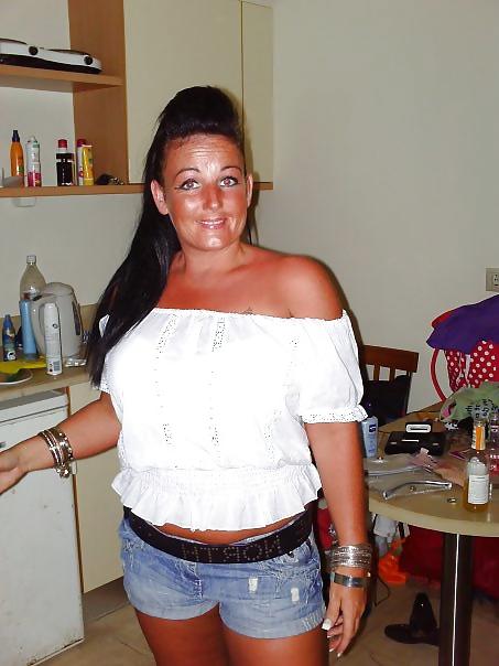 12P British Michelle