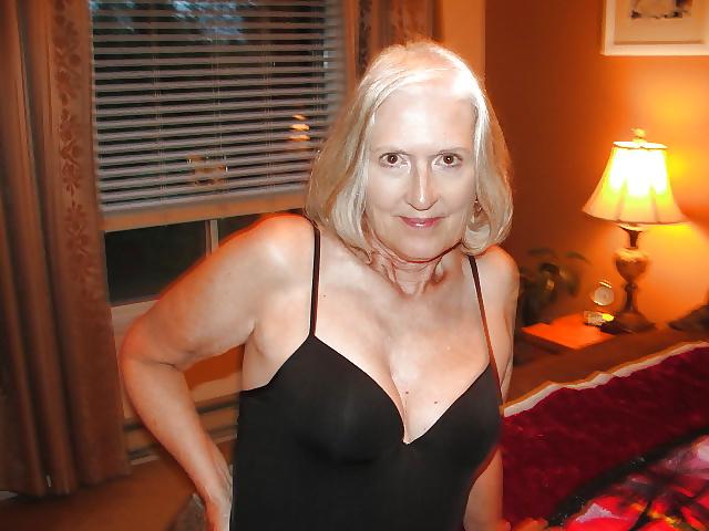 25P Our Favorite 3 Hole Classy Cum Slut